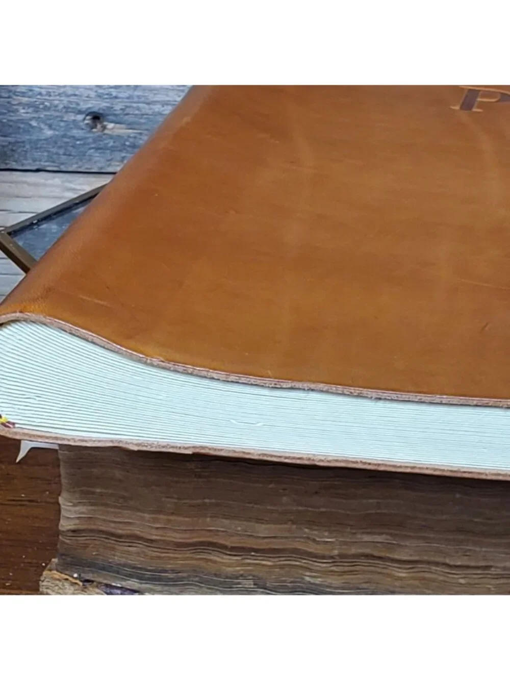 PratesiArte Genuine Leather Photo Album Made In Italy With Cream Pages